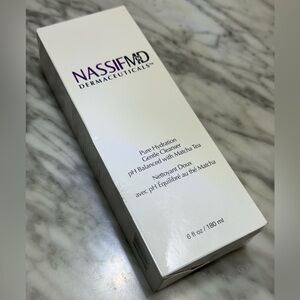 NassifMD Dermaceuticals Pure Hydration Gentle Cleanser with Matcha Tea